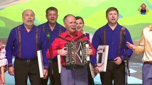 "НИКТО ТЕБЯ НЕ ЛЮБИТ ТАК КАК Я!" поёт ансамбль "Митрофановна" вместе с залом и своими гостями.