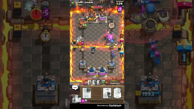 Клэш Рояль с другом (бой 2 на 2) смотреть онлайн