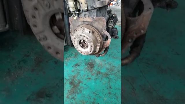 Disassemble mitsubishi diesel forklift engine #maintenance #forklift #mitsubishi смотреть онлайн