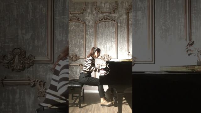R. SCHUMANN - Carnaval, op.9, No.12 «CHOPIN» смотреть онлайн