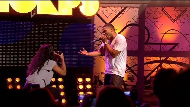 Nelly Ft. Kelly Rowland - Dilemma (Live @ Orange Rockcorps  2009)