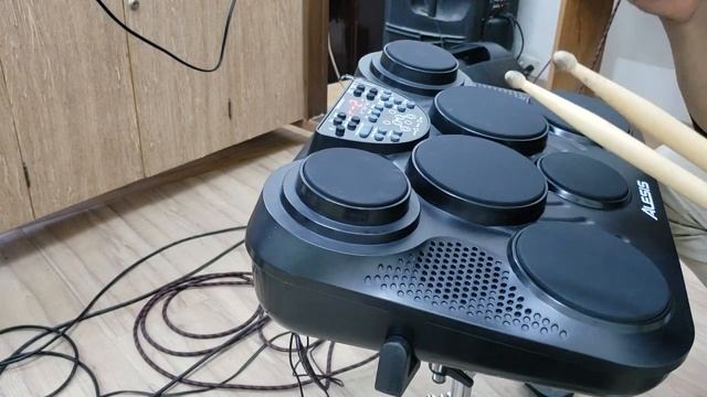 Alesis Compactkit7 Demo (medeli Dd315)