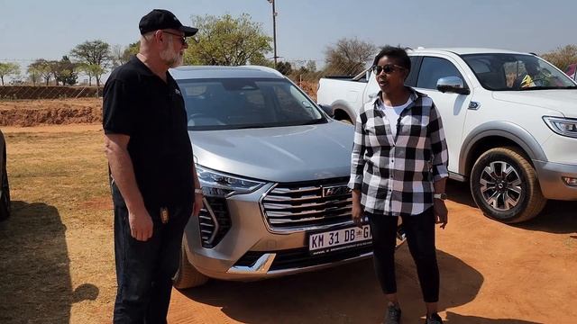 Contestant no 7 (I love Haval Competition) Nobuhle with her Jolion смотреть онлайн