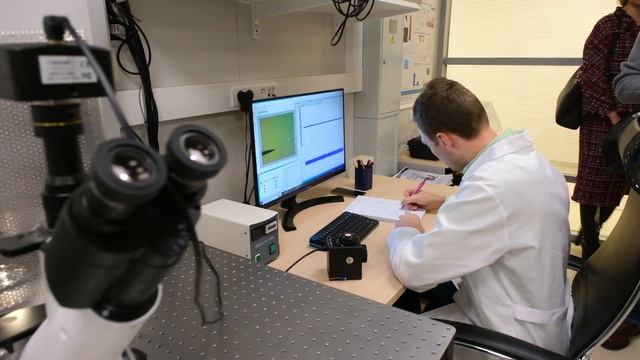 В День российского студенчества Валерий Фальков осмотрел молодежные лаборатории НИТУ МИСИС смотреть онлайн