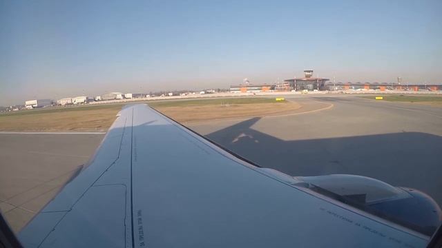 Aeroflot Sukhoi SuperJet 100 onboard landing at Moscow SVO Airport | SU1255 смотреть онлайн