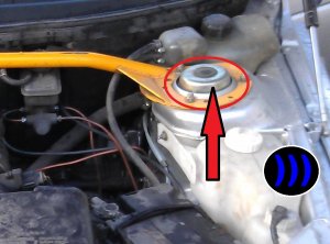 КАК ЛЕГКО ПРОВЕРИТЬ ОПОРНЫЙ ПОДШИПНИК? Стук в ПОДВЕСКЕ.