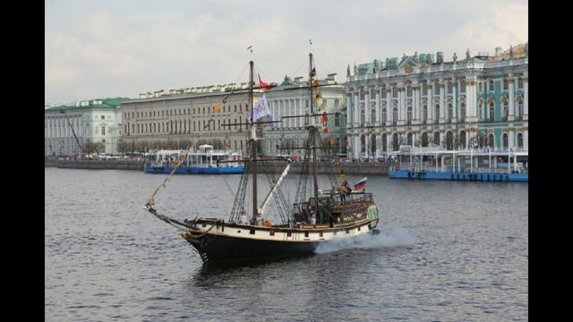 Парад старинных пароходов. The parade of old steamboats. 老汽船的游行。 смотреть онлайн