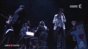 MIKA - Underwater - Mika Love Paris (Bercy, 2016)