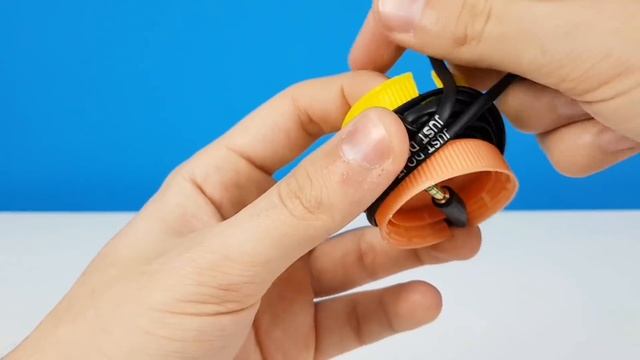 10 Awesome Hacks And Pranks смотреть онлайн