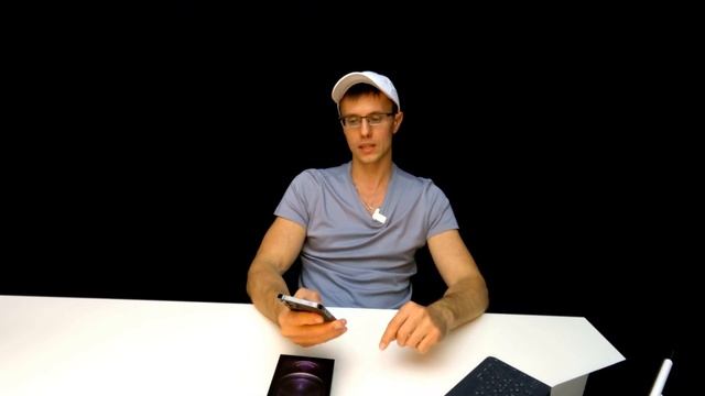 1 ТЕРАБАЙТ в iPhone 13 - КОМУ ТАКОЕ СЧАСТЬЕ НУЖНО? Сколько памяти брать? смотреть онлайн