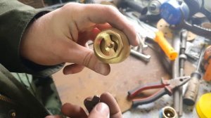 Переделка водяного обратного клапана под пневматику.