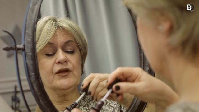 ПЯТЬ ОТТЕНКОВ ПОМАД, МЕНЯЮЩИХ ВНЕШНОСТЬ смотреть онлайн