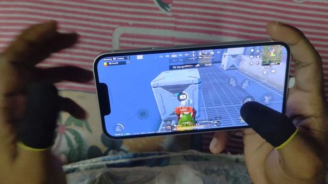 IPHONE 13 Handcam A 60FPS | 3 Fingers + Full Gyroscope BGMI | YouTube Tanmay смотреть онлайн