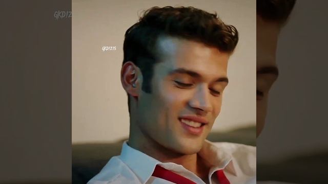 Ekim & Kanat (EkKan) - Love me like you do | Duy Beni смотреть онлайн