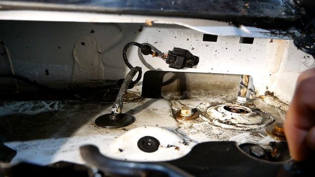 Water inside your Renault Zoe? How to fix water getting in to the footwells. (extended version) смотреть онлайн