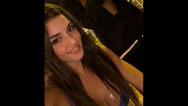 Hande Erçel dio la buena noticia a sus fans... смотреть онлайн