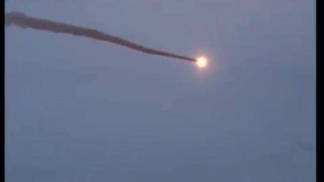 Сбить.а лучше перехватить беспилотник в небе над Крымом. смотреть онлайн