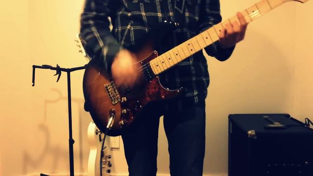 Smells Like Teen Spirit- Nirvana Guitar Cover смотреть онлайн