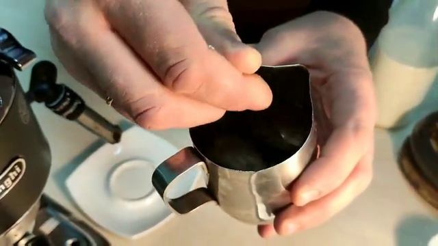 Горячий шоколад, на основе шоколада Callebaut. смотреть онлайн