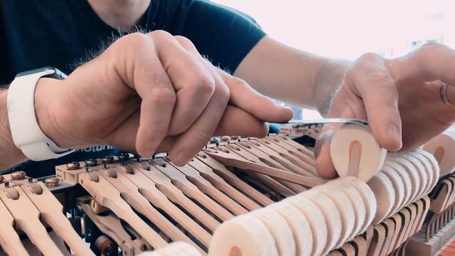 Hand Sand Piano Hammers To Soften Tone - Insider Tech Tip смотреть онлайн