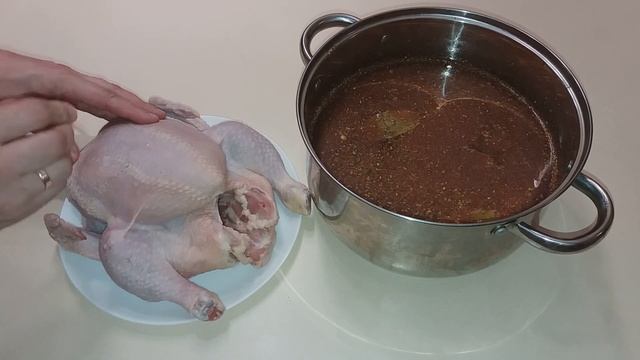 Как приготовить сочную курицу в духовке? / Курка запечена у духовці / Целая курица в духовке смотреть онлайн