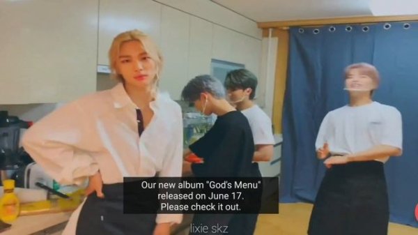 CHEF FELIX // COOKING WITH STRAY KIDS