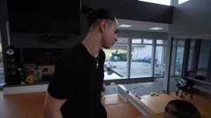 Giant Centipede ATTACKED MY WIFE!