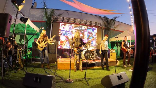 Gypsy Flight Live @retrojunkiebar смотреть онлайн