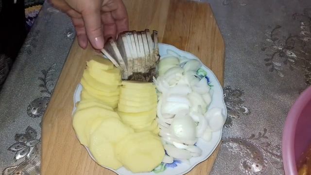 ШАШЛЫК не обязательно мясо и мангал/ ШАШЛЫК ИЗ ШАМПИНЬОНОВ в духовке на шпажках 12.04.2020 смотреть онлайн