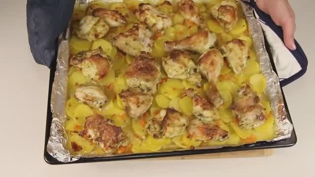 Курица с картошкой | C румяной корочкой и сочная внутри! смотреть онлайн