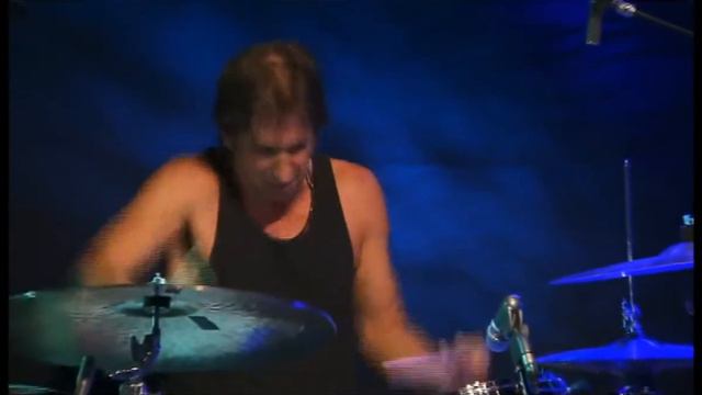 ROBBEN FORD TORIO смотреть онлайн