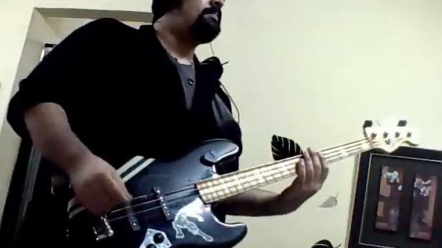 Motörhead - Ace Of Spades ( bass cover ) смотреть онлайн