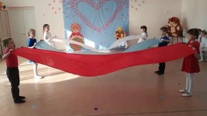 танец с полотнами "Здравствуй,Родина моя!" Подготовительная группа