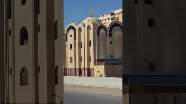 Каир, дома рядом с Пирамидами / Cairo, homes near Pyramids #shorts смотреть онлайн