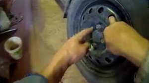 Проверка ходовой Lada Kalina развал схождения, продольный угол наклона оси поворота колеса