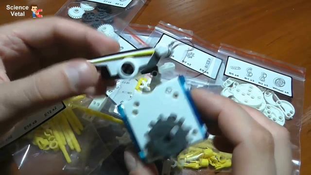 Робот Конструктор Solar 14 в 1 смотреть онлайн