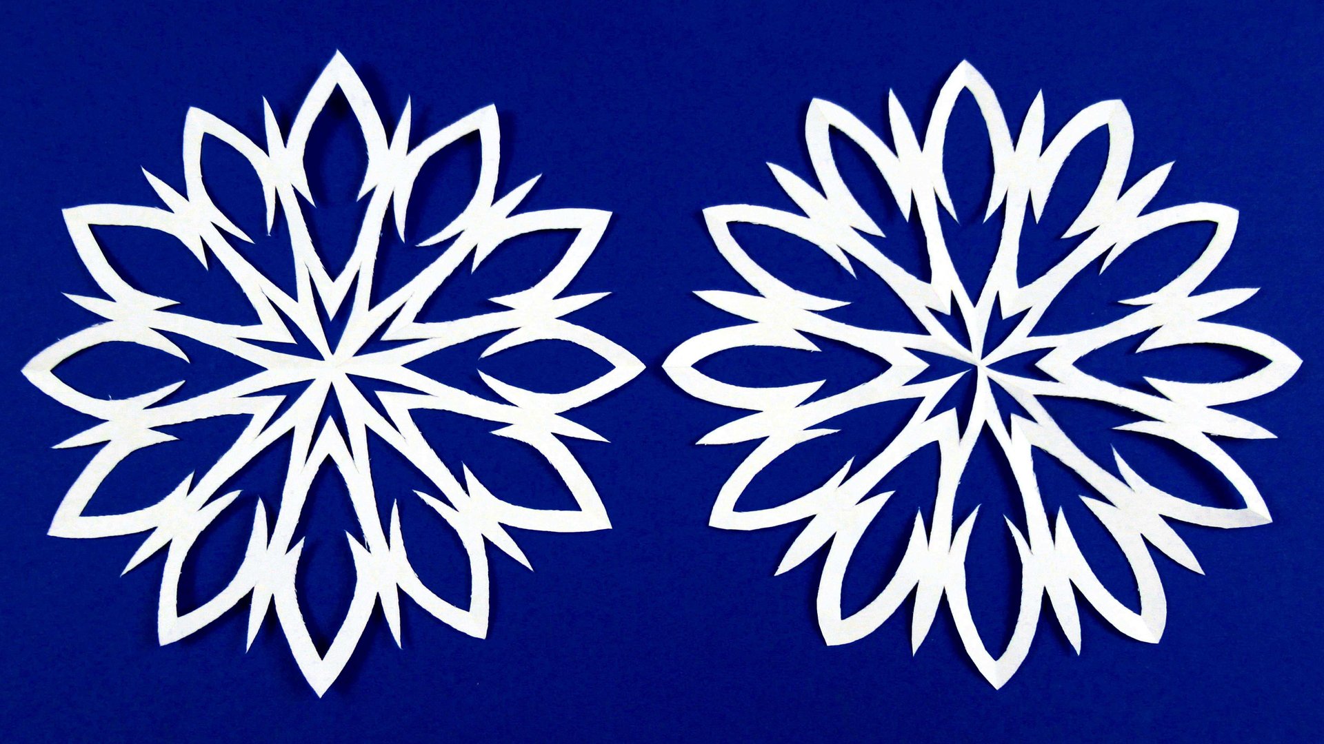 Как сделать снежинку из бумаги своими руками смотреть онлайн