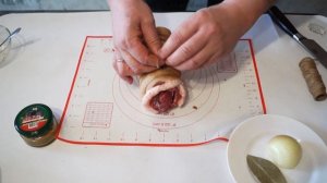 Вкусно и просто. Мясной рулет. Рулет из свинины. Рулет из свиной грудинки в луковой шелухе.