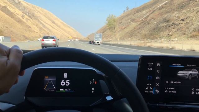 Volkswagen ID.4 Tested at Full Capacity - 800 Mile Family Trip смотреть онлайн