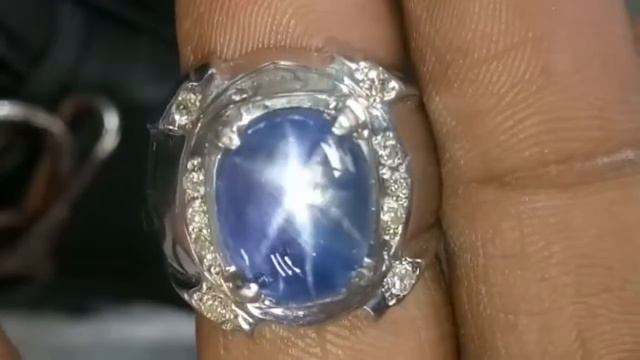 Star Blue Sapphires & Star Purple Sapphire (Star Blue Sapphire with Silver Ring) смотреть онлайн