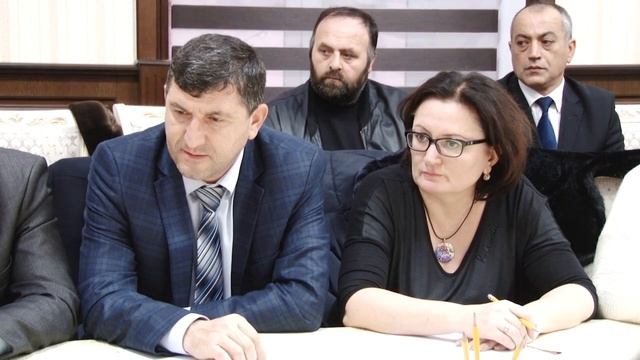 Совещание с руководителями школьных и дошкольных образовательных учреждений смотреть онлайн