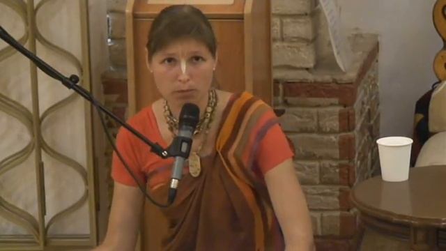 Лекция Ананда Кирти д.д. в Храме Шри Шри Даял-Нитай Шачисуты по Бхагавад-гите 13.27 27.07.2017 смотреть онлайн
