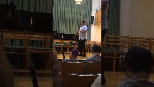 V.Tucek: Concerto B dúr 2nd Movement смотреть онлайн