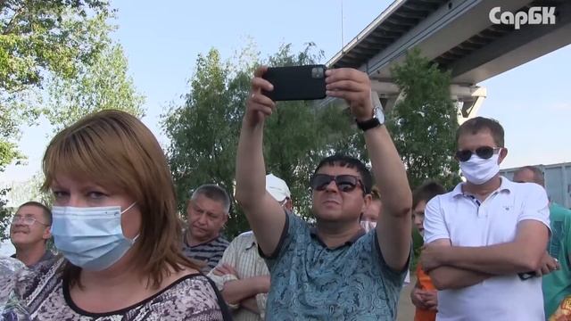 Жители Пристанного на сходе выступили против стройки на берегу смотреть онлайн