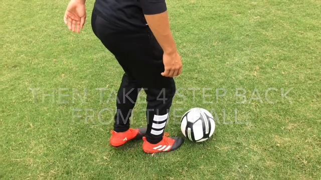 How I Take My Free-kick Tutorial Soccer/football.2017 смотреть онлайн