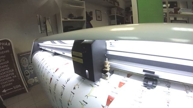 Плоттерная резка. Изготовление наклеек смотреть онлайн