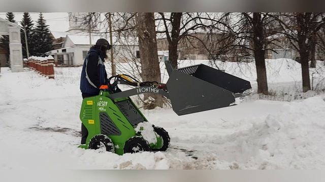 Мини-погрузчик FRONTMEN в Храме смотреть онлайн