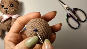 Утяжка глаз вязаной игрушки. Амигуруми крючком для начинающих
