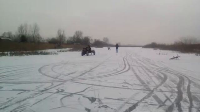 Выезд на лед н мотоблоки смотреть онлайн