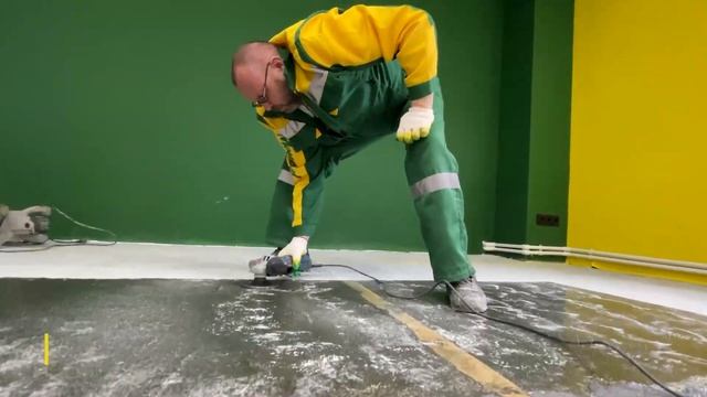 Видеоинструкция. Ремонт бетонного основания эпоксидной грунтовкой MONOPOL EPOXY 4 и кварцевым песко смотреть онлайн